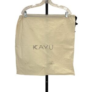 Kayu Jumbo Dust Bag Ivory